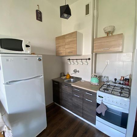 Ohmyhome - Sunny Apartment In City Center Варшава Екстер'єр фото