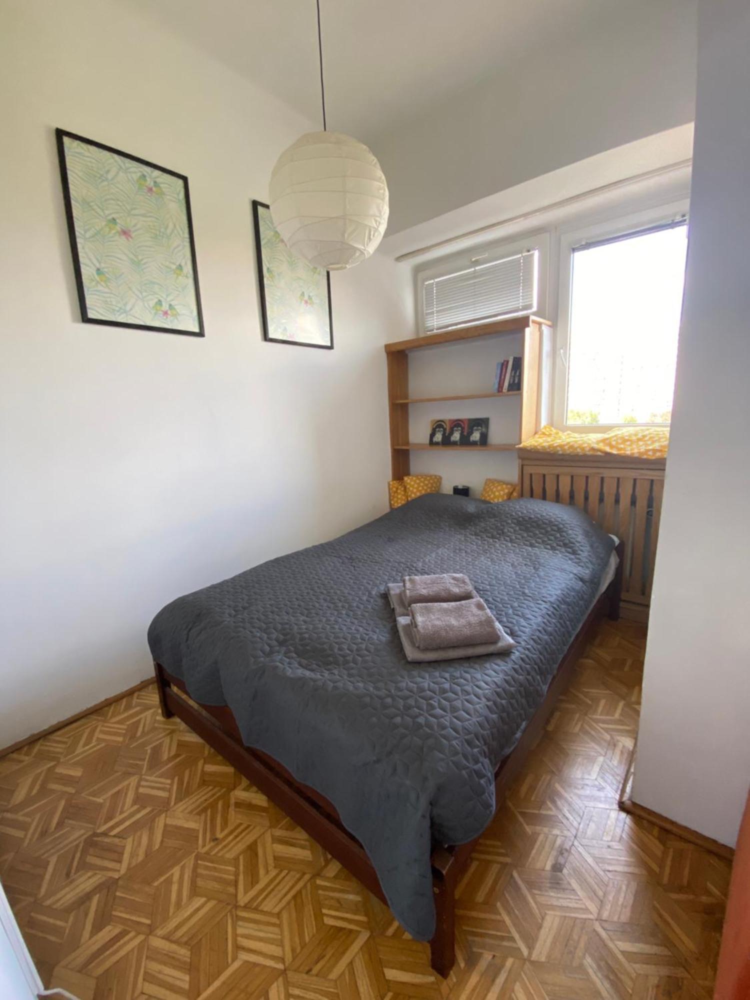 Ohmyhome - Sunny Apartment In City Center Варшава Екстер'єр фото