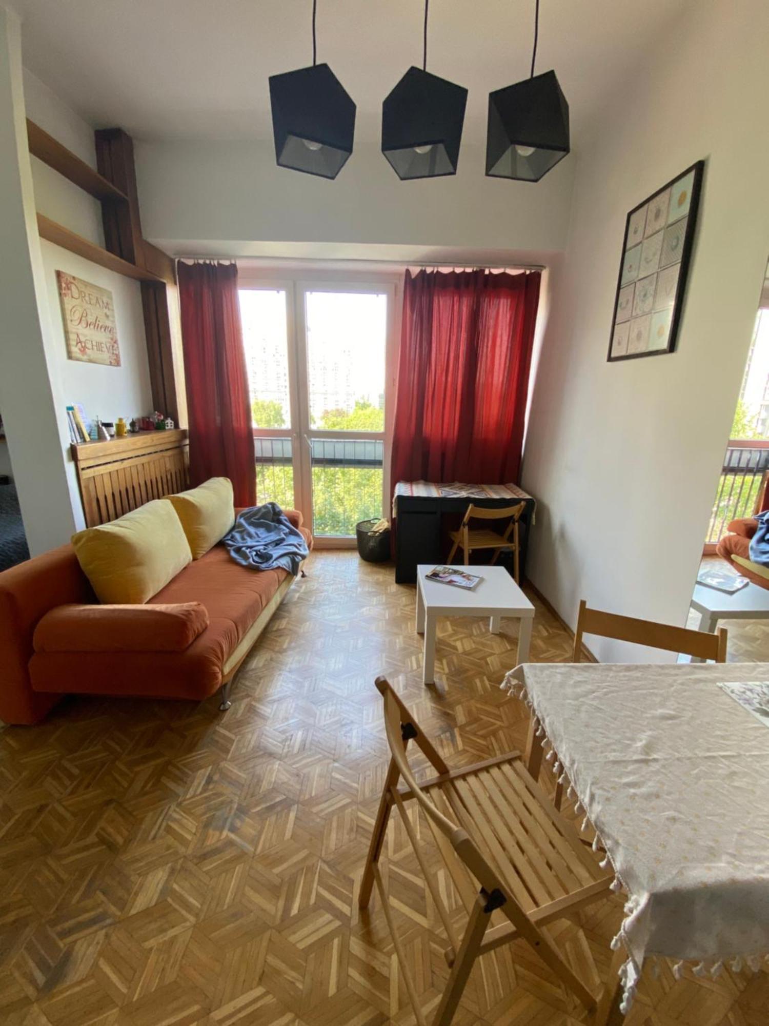 Ohmyhome - Sunny Apartment In City Center Варшава Екстер'єр фото